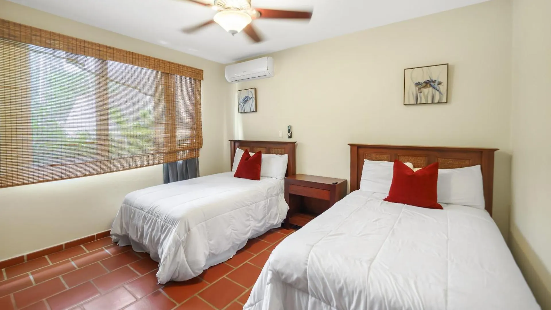 Family Villa Oleana Waterviews Oceanfront With Water And Generator Vega Alta